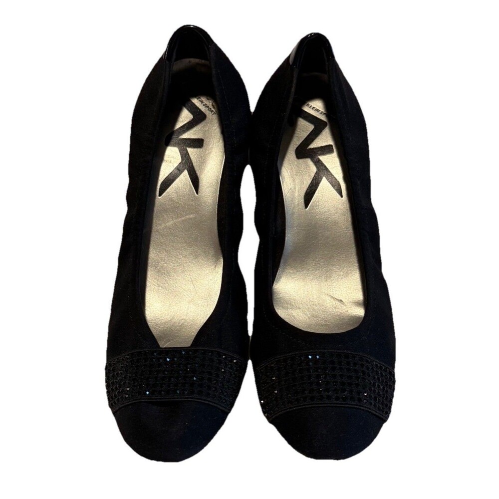 Anne Klein AK Sport Black Slip On Shoes 1.5 Inch Wedge Heel Women's size 7.5